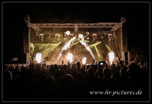 Blutengel Konzert Wave Flamer